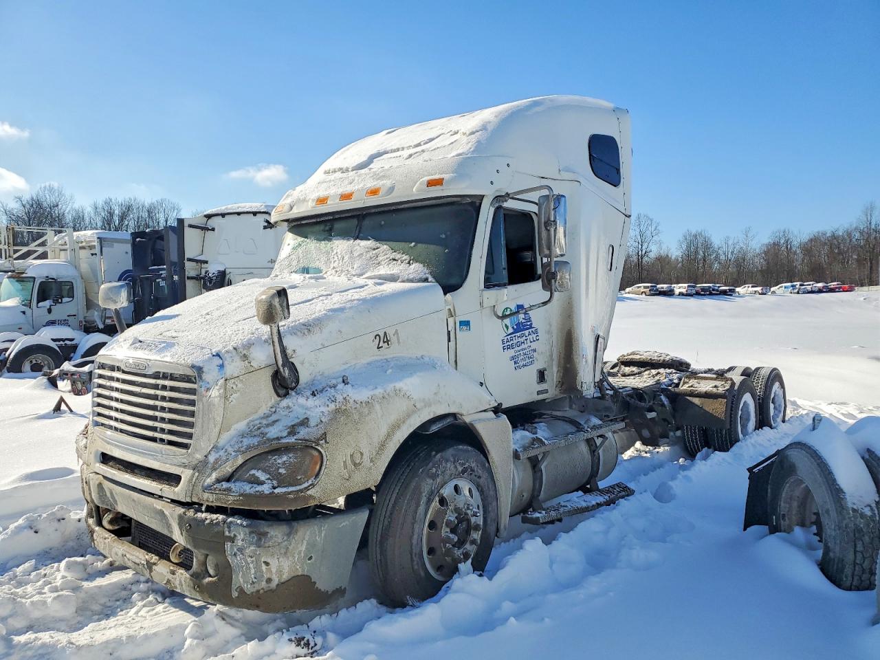2007 FREIGHTLINER All models VIN 1FUJA6CK77LW28057 photo 2