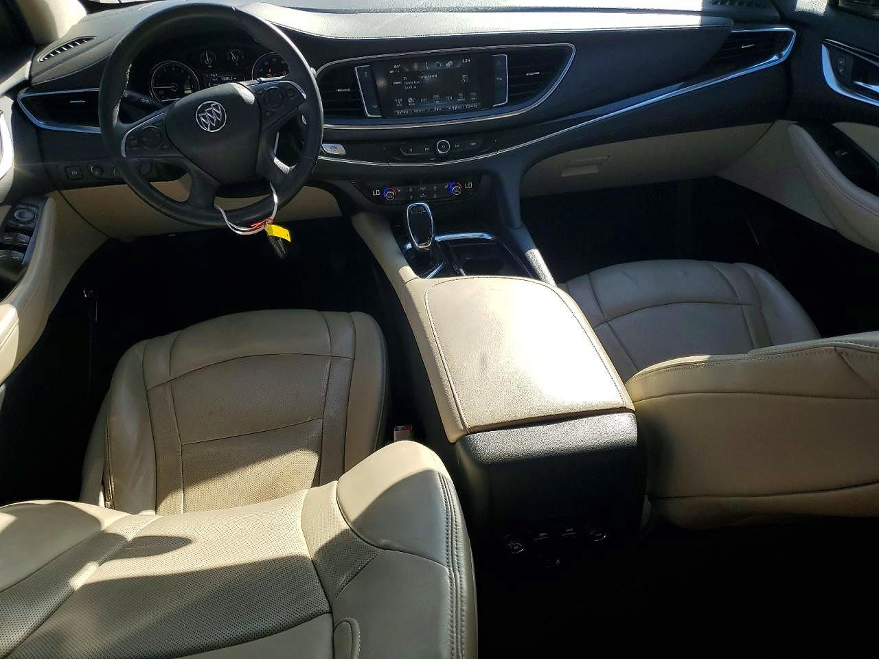 2018 Buick Enclave VIN 5GAERBKW1JJ142802 photo 8