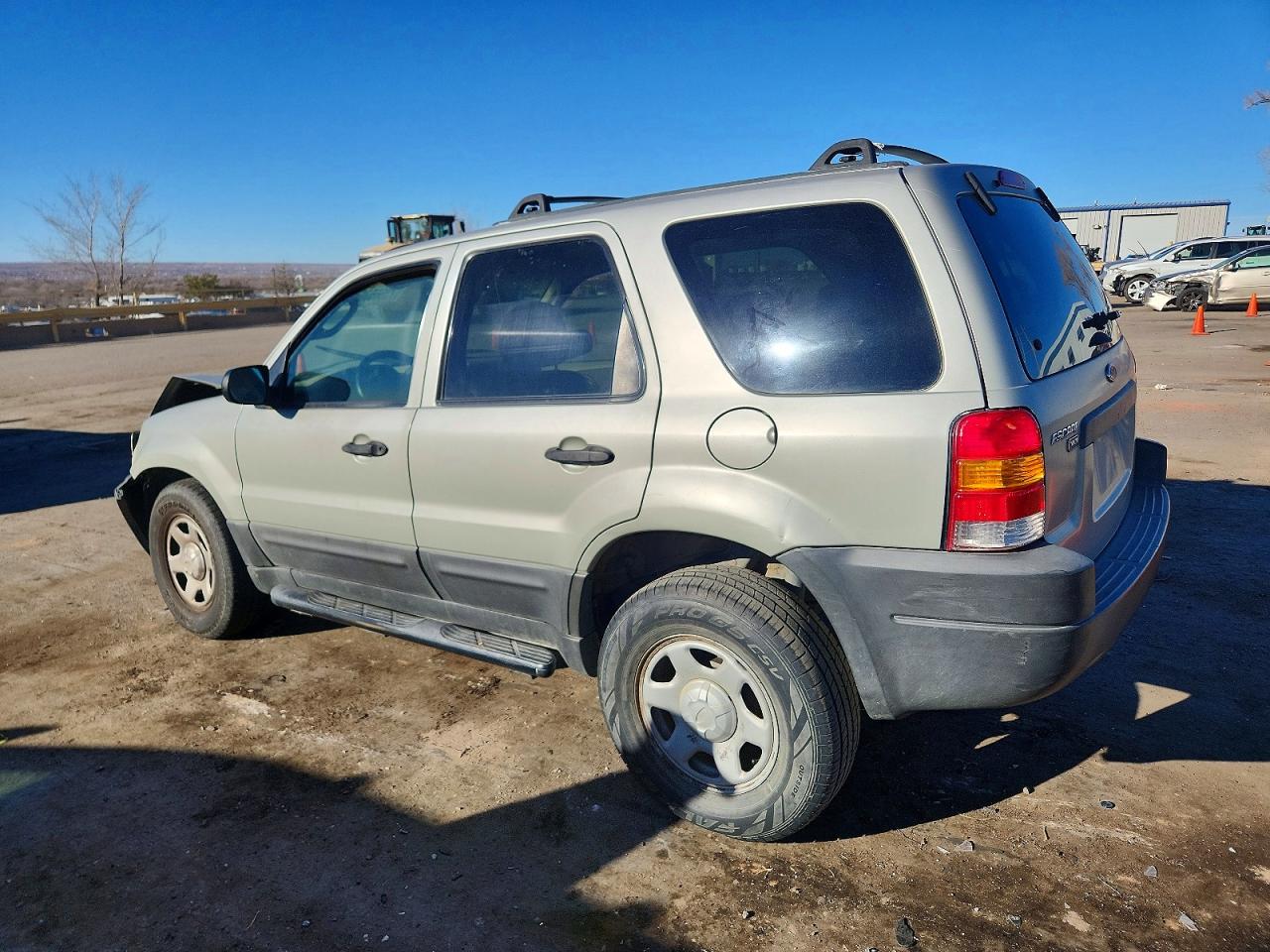 2003 Ford Escape VIN 1FMYU03163KC57843 photo 2