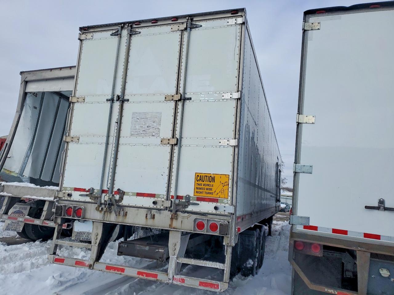 2013 UTIL All models VIN 1UYVS2483DM531401 photo 4