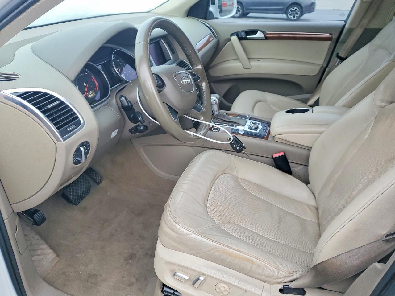 2015 Audi Q7 VIN WA1VMAFE2FD016585 photo 7