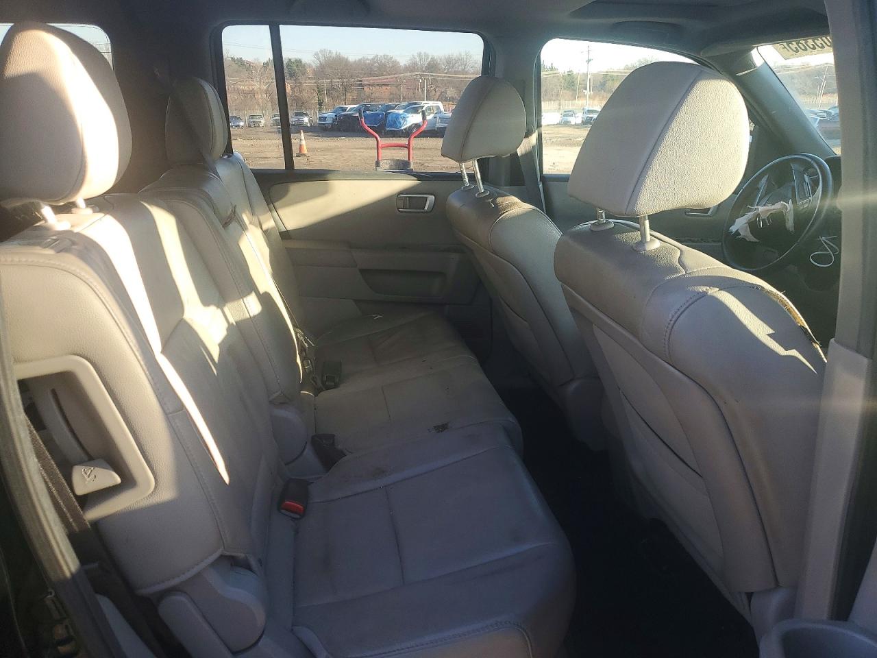 2013 Honda Pilot VIN 5FNYF4H79DB085213 photo 11