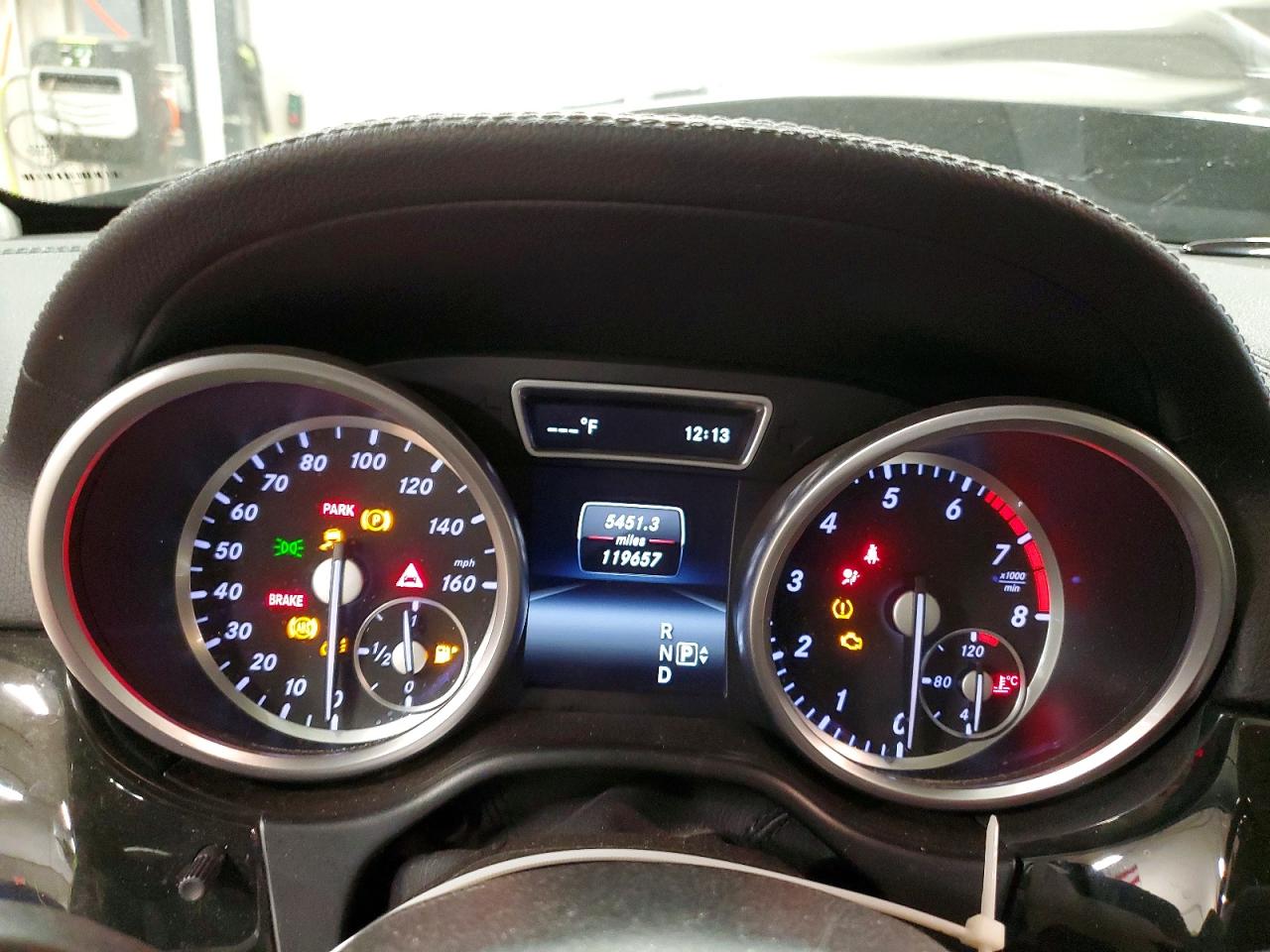 2016 Mercedes-Benz Gl-class VIN 4JGDF7DE6GA674636 photo 9