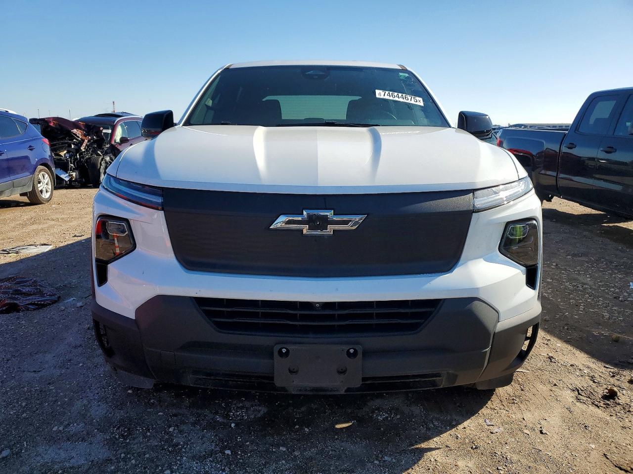 2024 Chevrolet All models VIN 1GC10UED4RU202093 photo 5