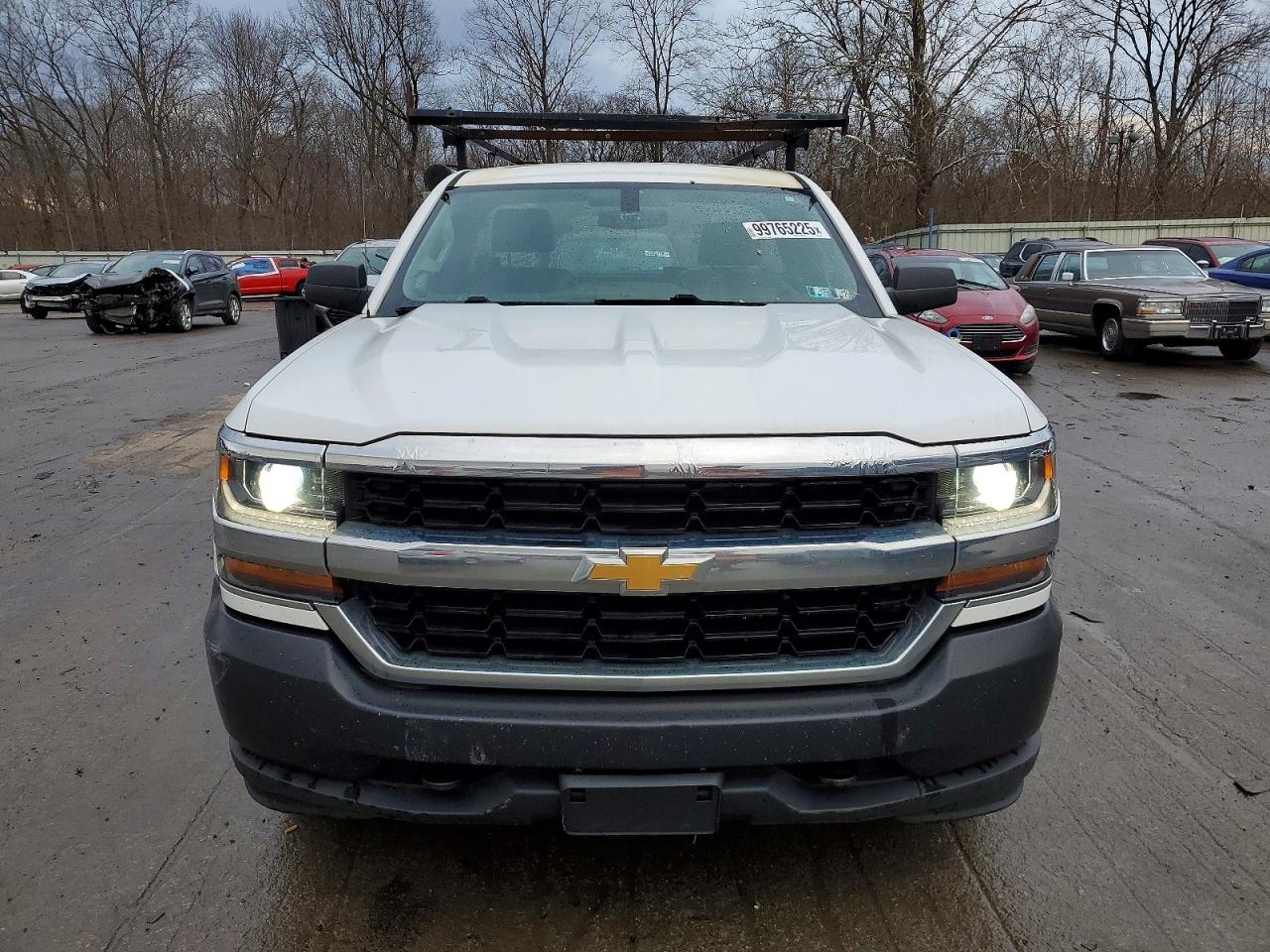 2018 Chevrolet All models VIN 1GCNKNEC6JZ280228 photo 5