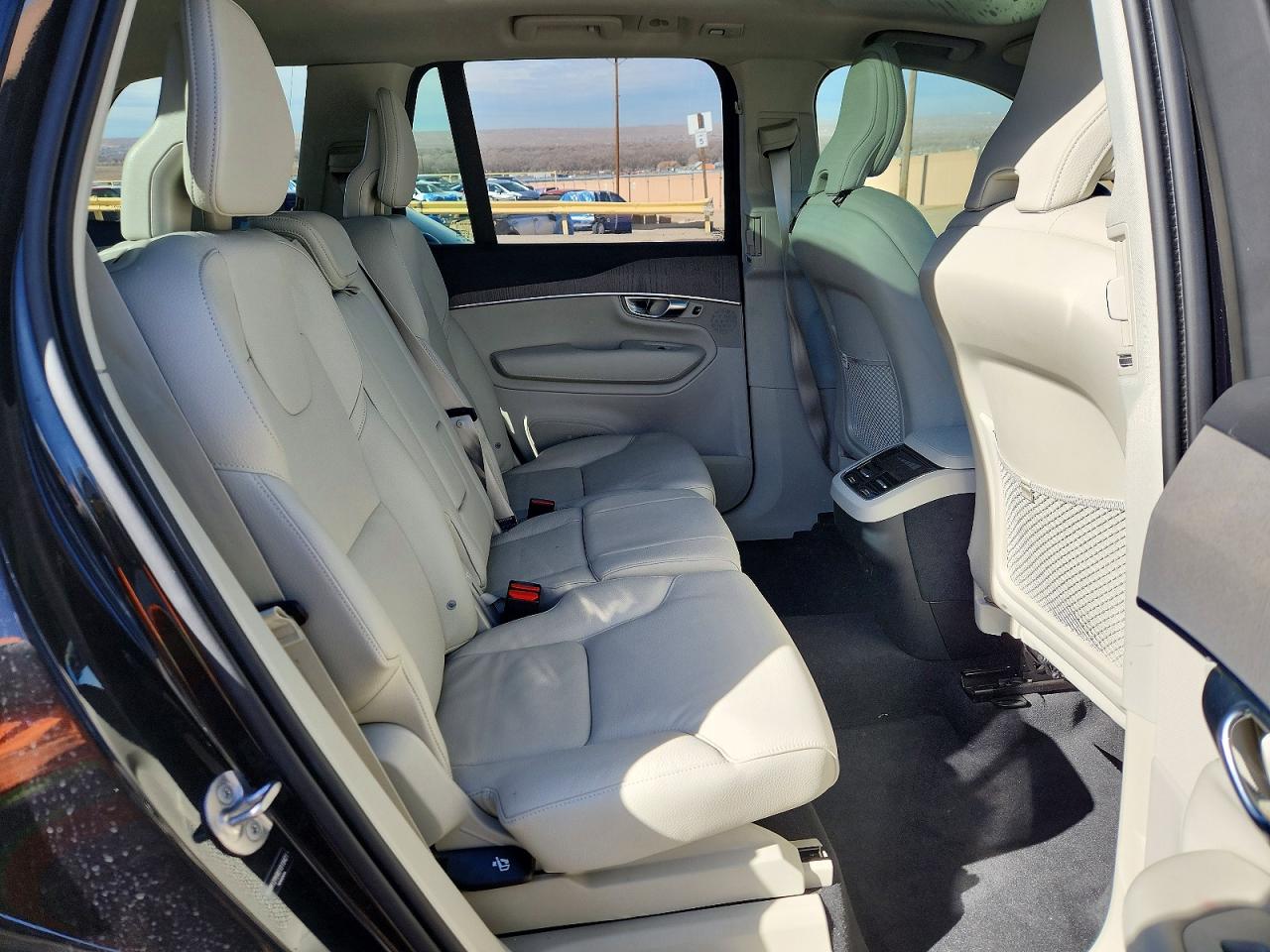 2025 Volvo Xc90 VIN YV4M12PE0S1315421 photo 10