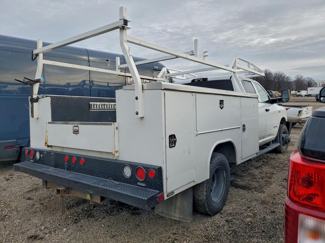 2021 Ram 3500 VIN 3C7WRTCJ9MG593531 photo 3