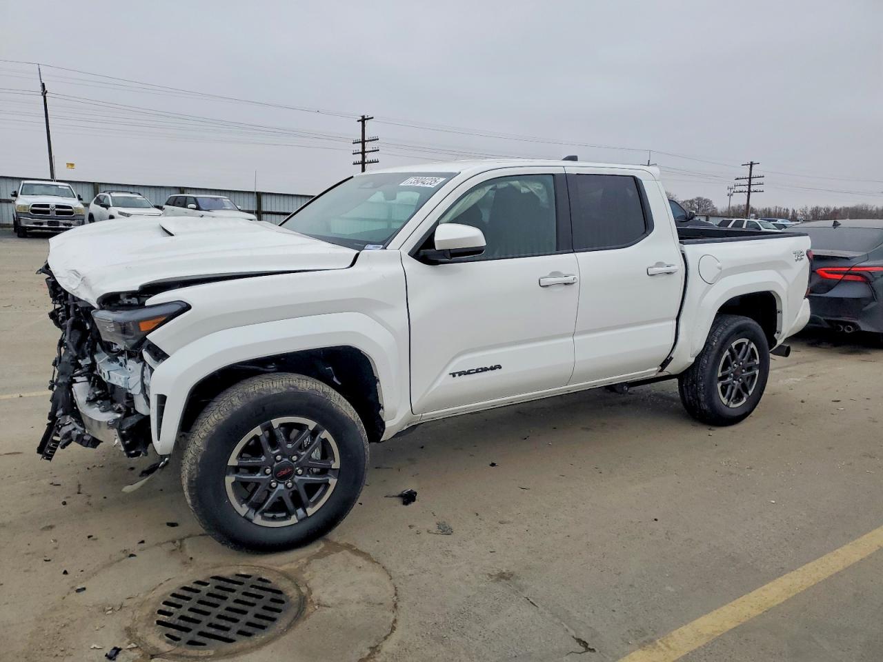 2025 Toyota Tacoma trd VIN 3TMLB5JN3SM179939 photo 1