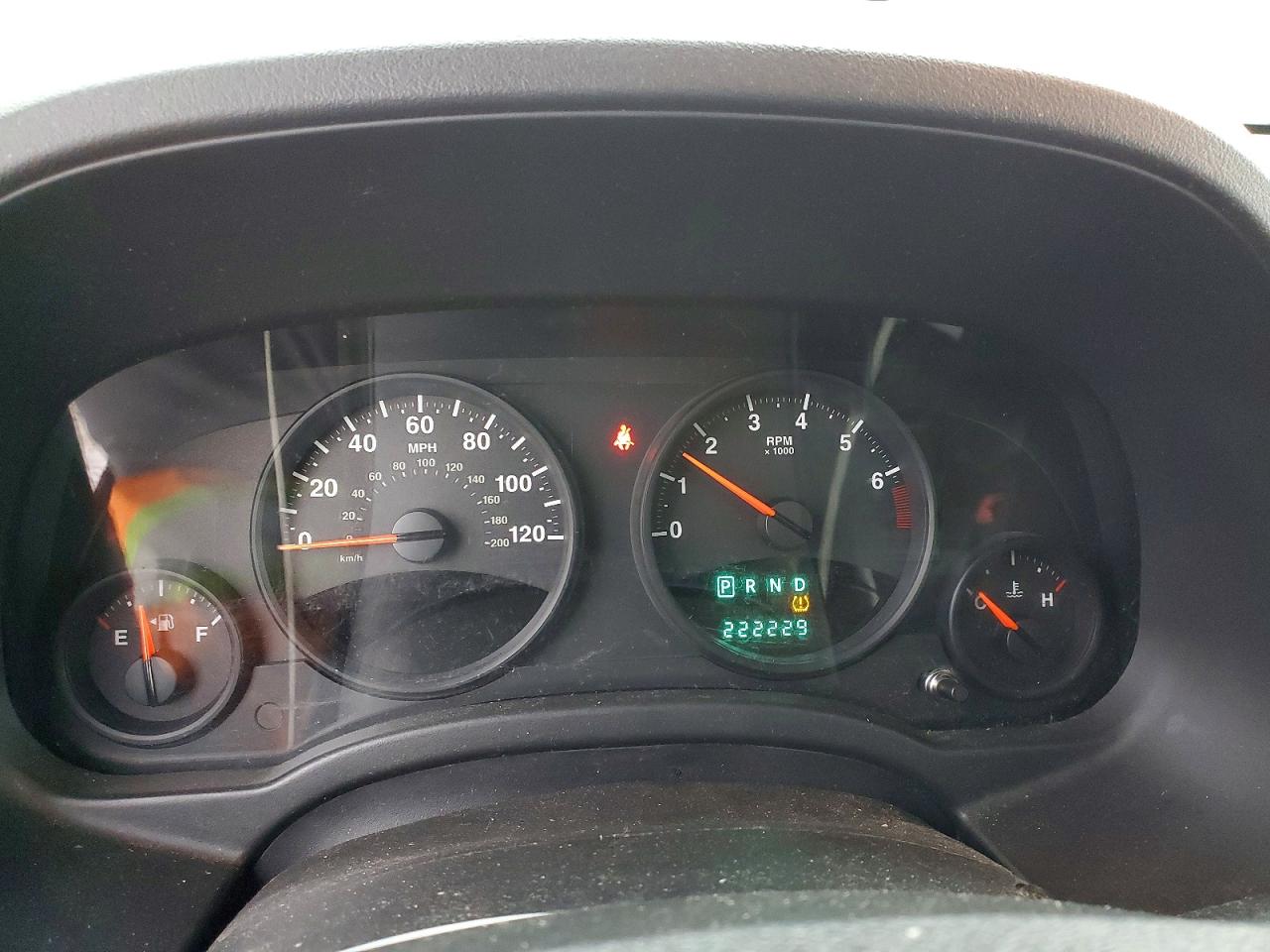 2010 JEEP Patriot VIN 1J4NT1GB4AD643403 photo 9