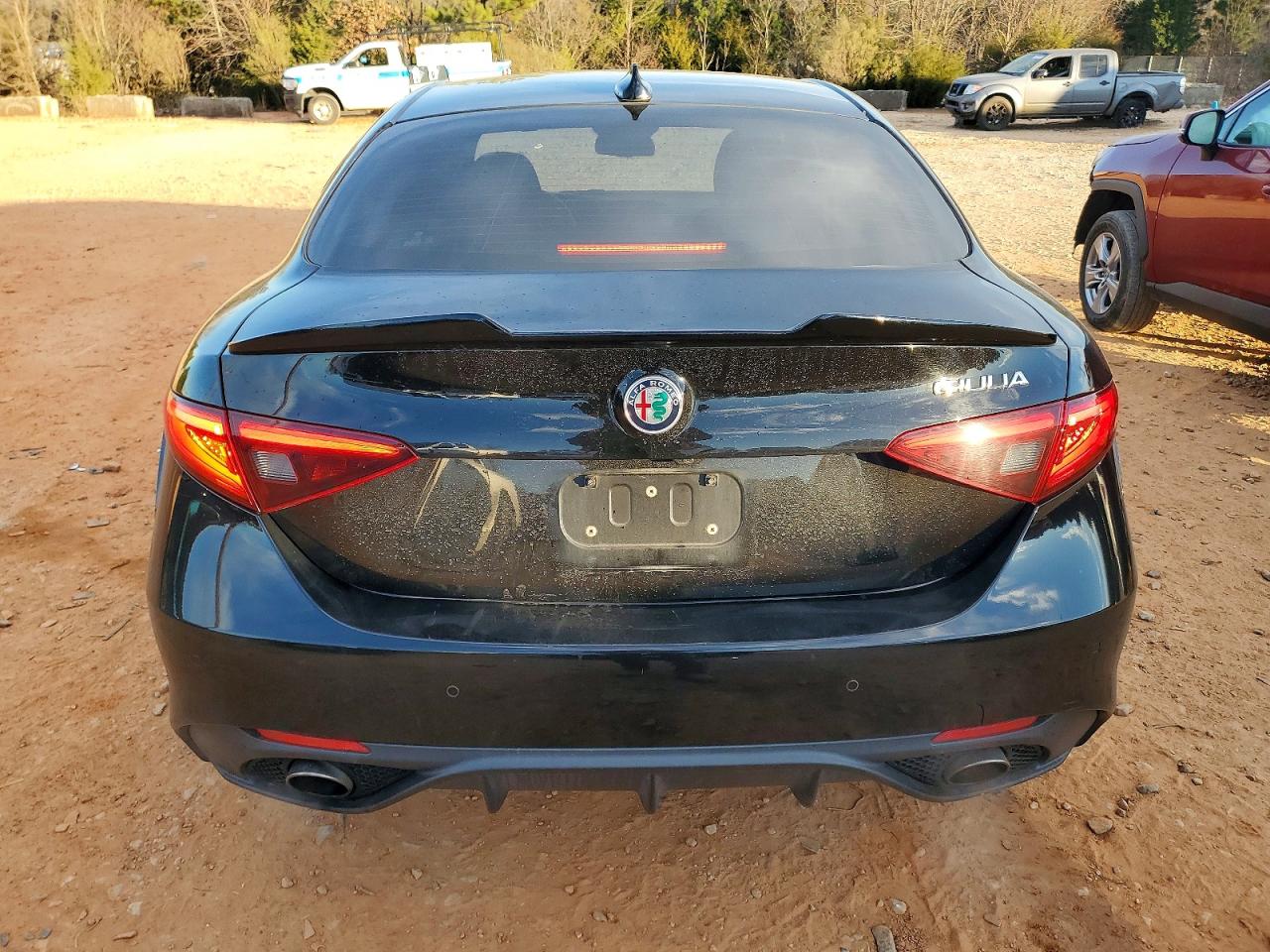 2017 Alfa Giulia VIN ZARFAEBN4H7544507 photo 6