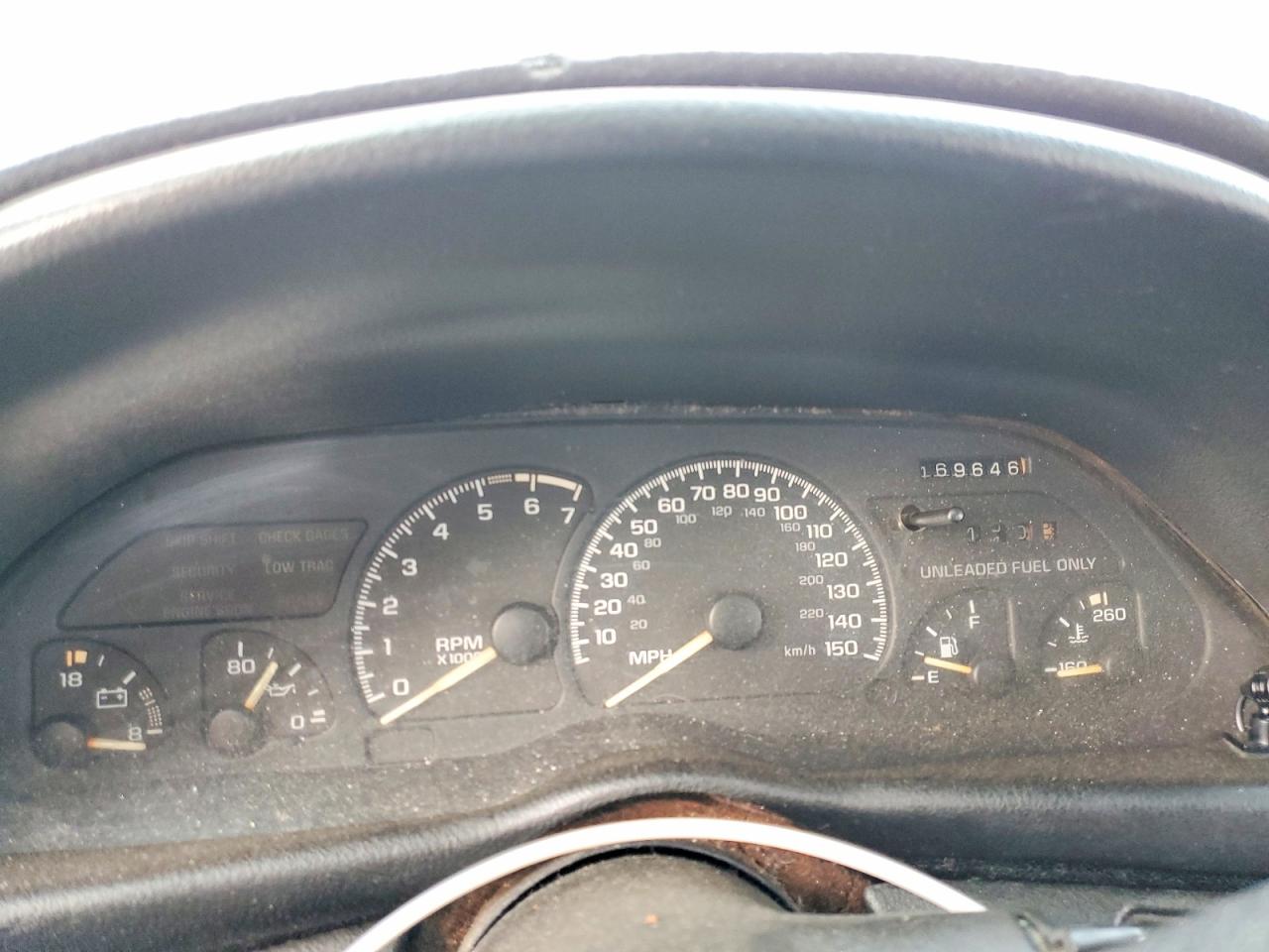 1995 Chevrolet Camaro VIN 2G1FP22P5S2169985 photo 9