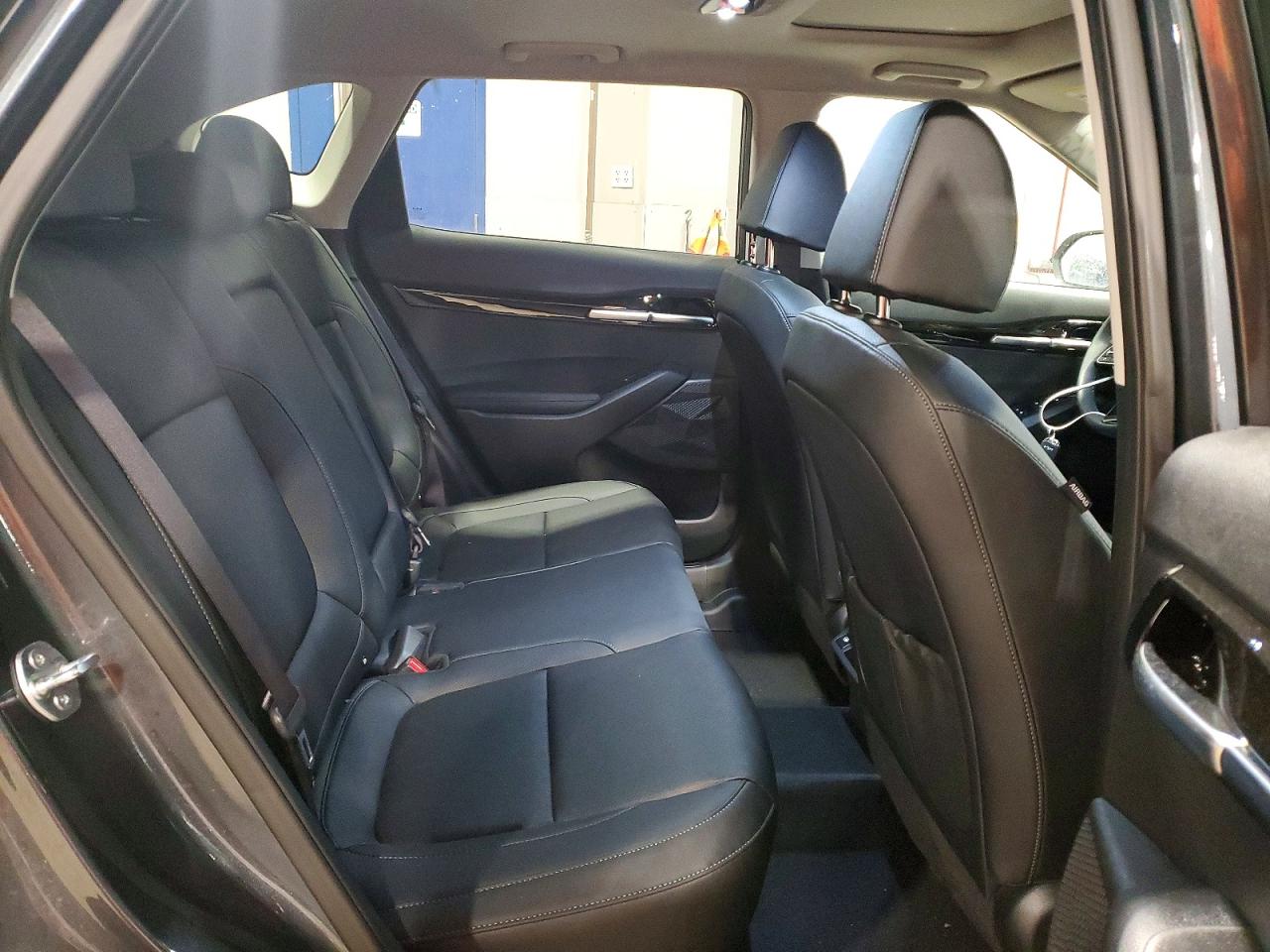 2025 Kia Seltos VIN KNDEUCAA5S7787671 photo 11