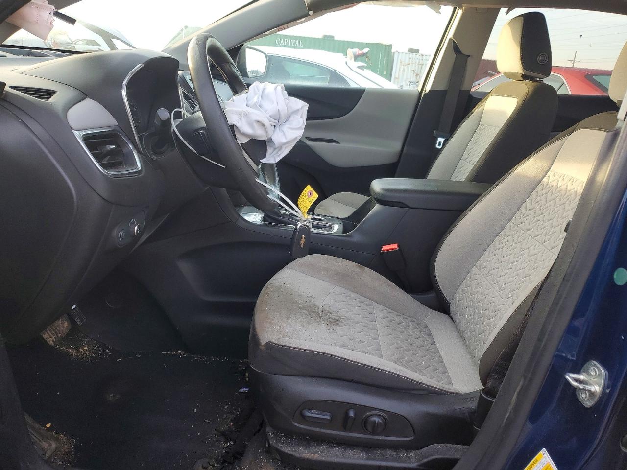 2022 Chev Equinox VIN 3GNAXHEV4NS113587 photo 7