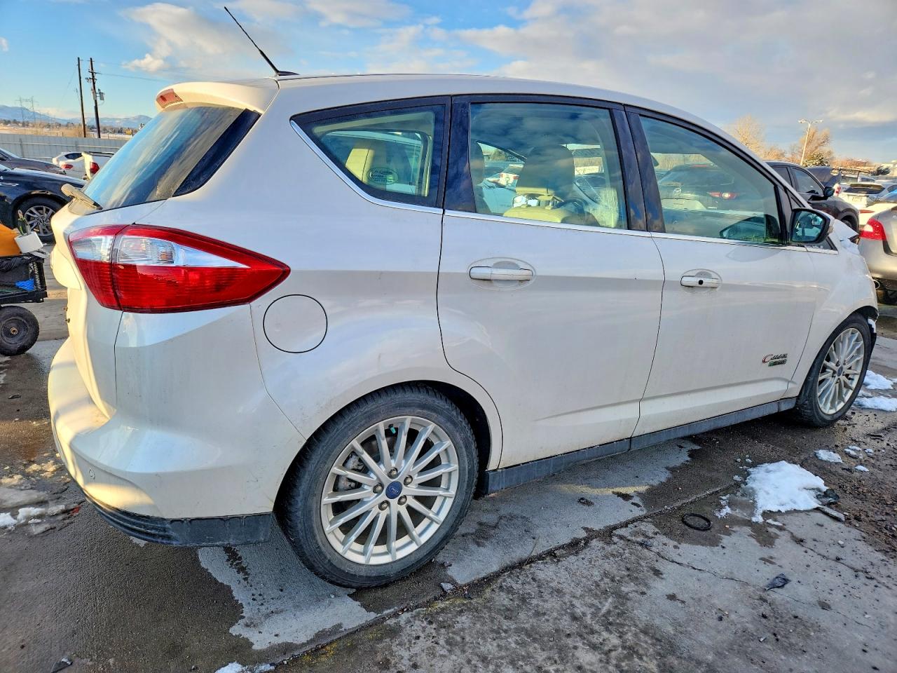2015 Ford Cmax VIN 1FADP5CU4FL112094 photo 3