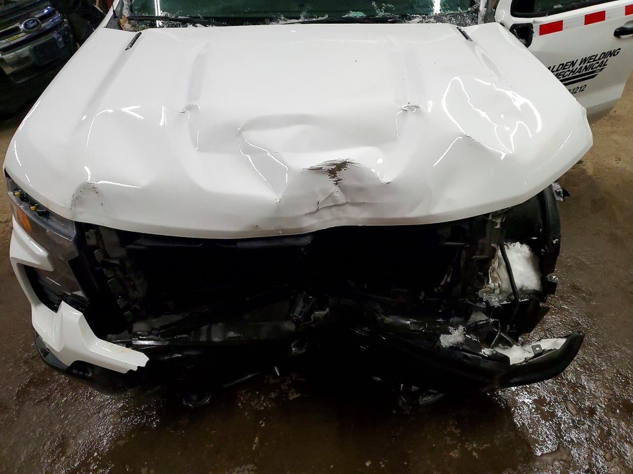 2025 Chevrolet All models VIN 1GCPKAEK4SZ205344 photo 11