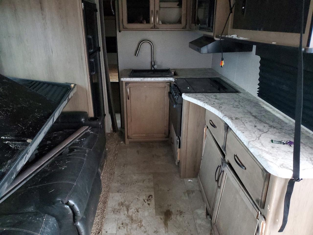 2019 GRAND Trailers VIN 573TT2721K8802819 photo 5