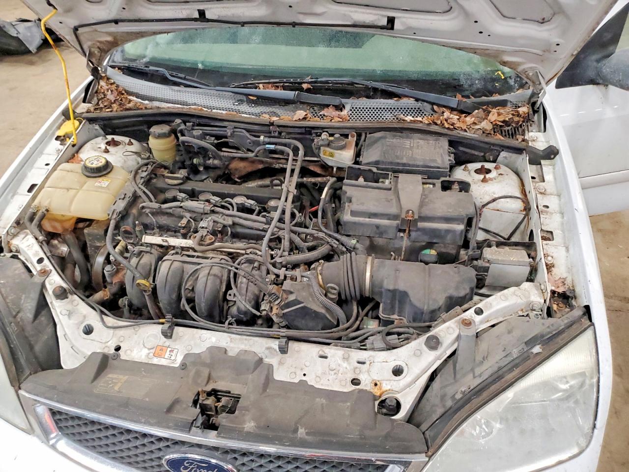 2006 Ford Focus VIN 1FAFP36N76W108119 photo 11