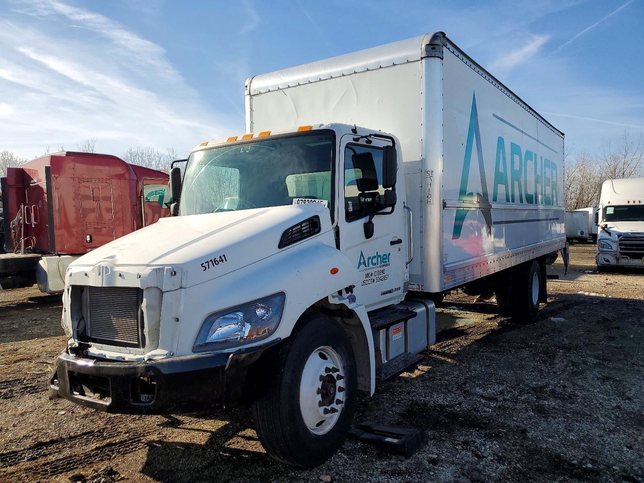 2019 HINO All models VIN 5PVNJ8JVXK4S71641 photo 1