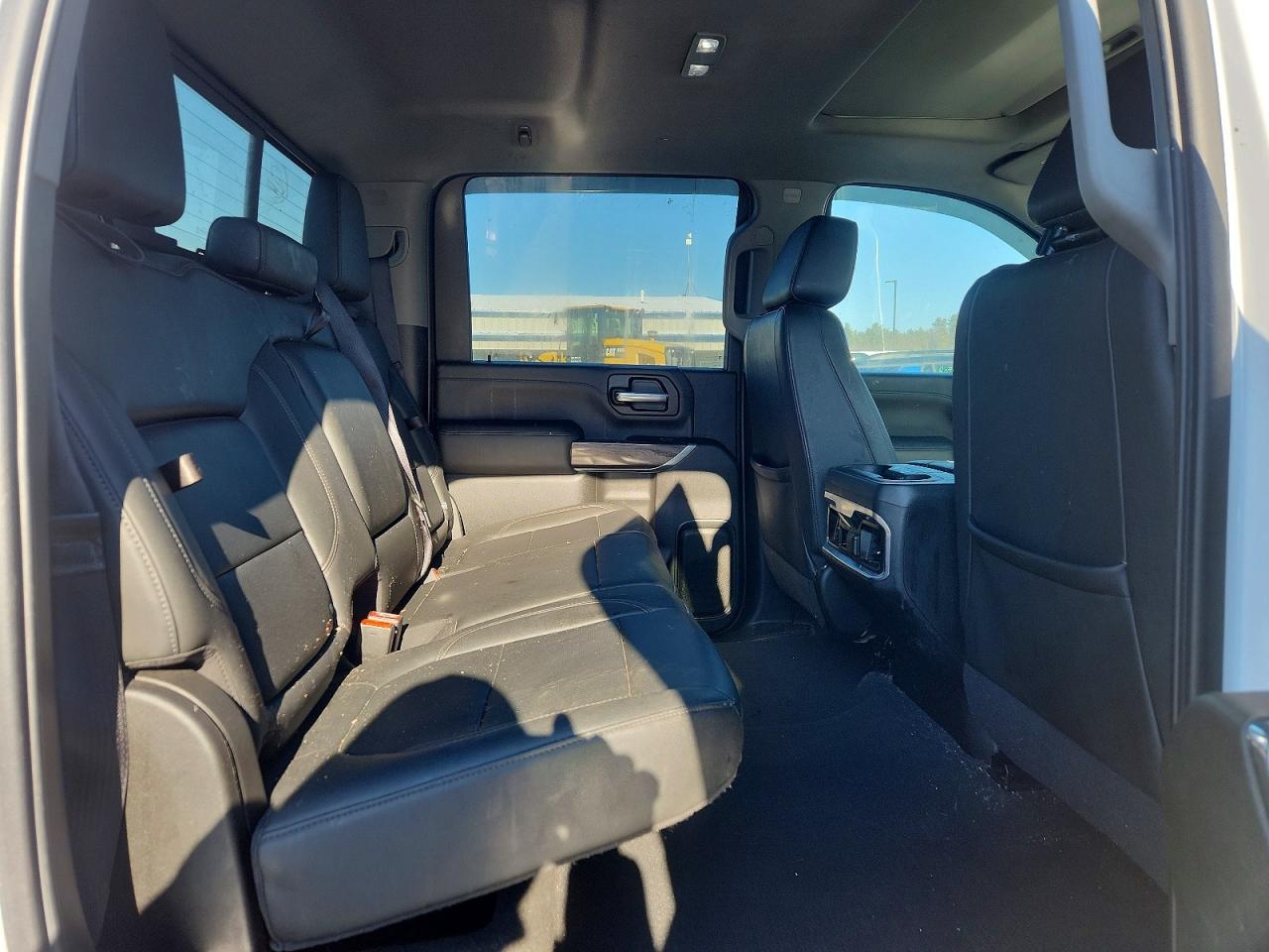 2022 Chevrolet All models VIN 1GC4YPEY6NF192739 photo 10