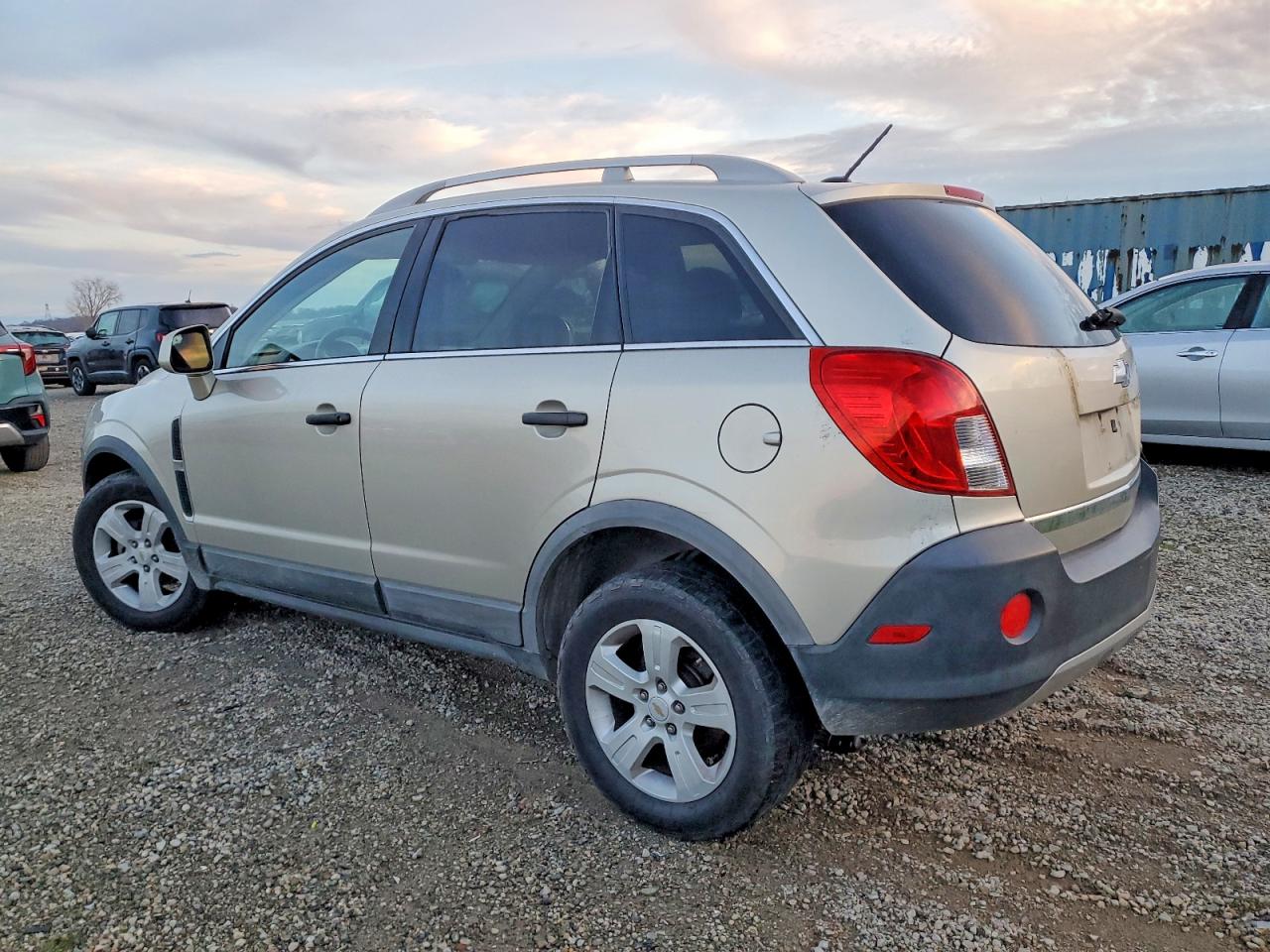 2013 Chevrolet Captiva VIN 3GNAL2EK7DS623316 photo 2
