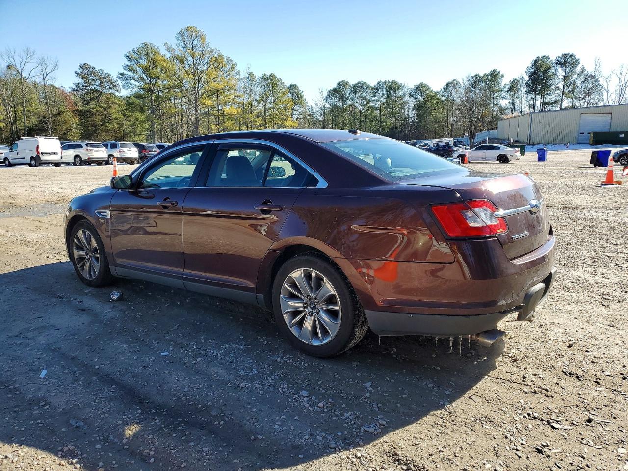 2012 Ford Taurus VIN 1FAHP2FW1CG110756 photo 2
