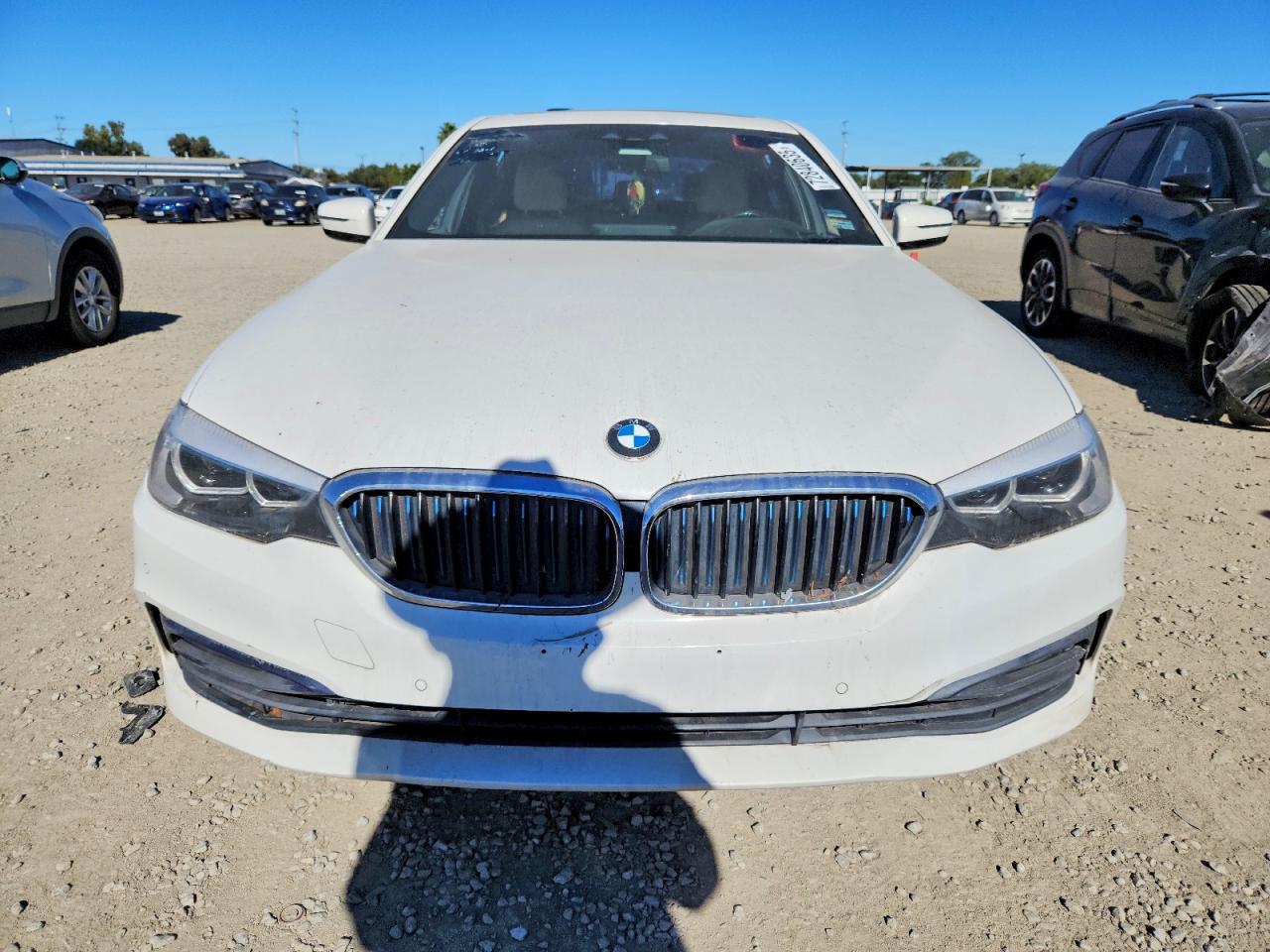 2018 BMW 5 series VIN WBAJA9C50JB033256 photo 5
