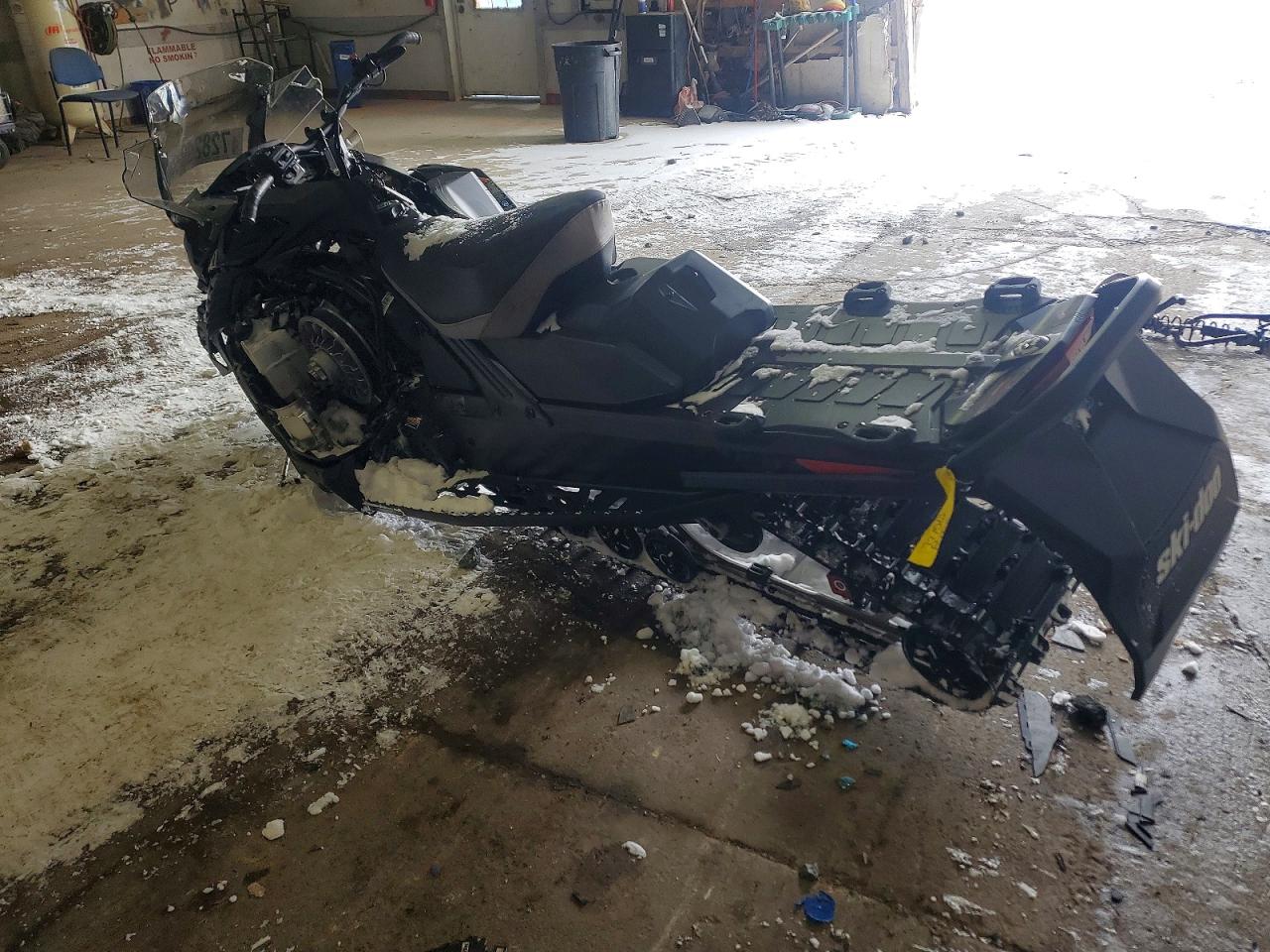 2026 SKI Snowmobile VIN 2BPSURTA3TV000078 photo 3