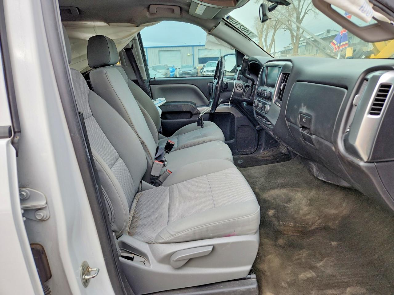 2017 Chevrolet All models VIN 3GCPCREC3HG358990 photo 7
