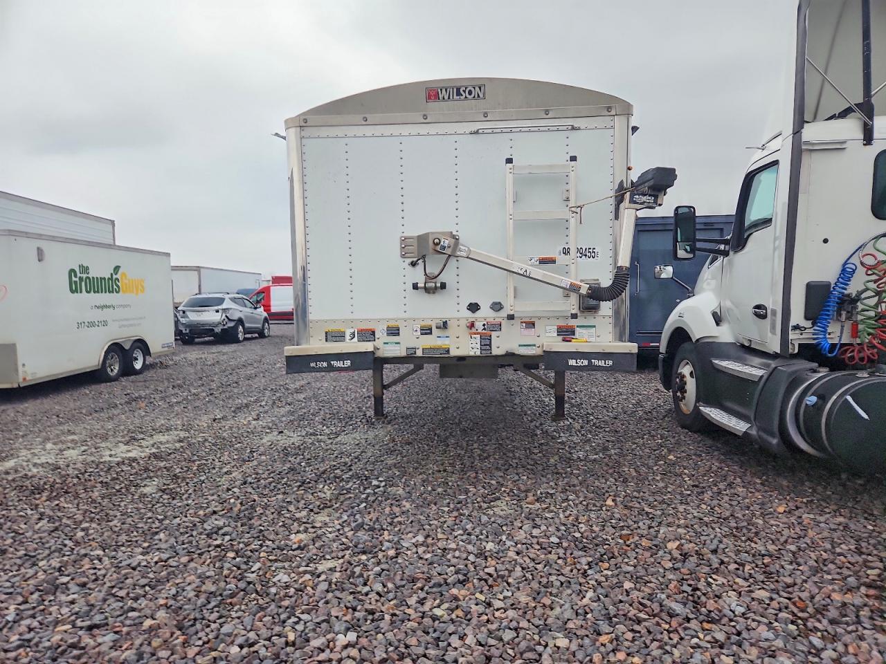 2018 Wilson All models VIN 1W14422A6J2269610 photo 2