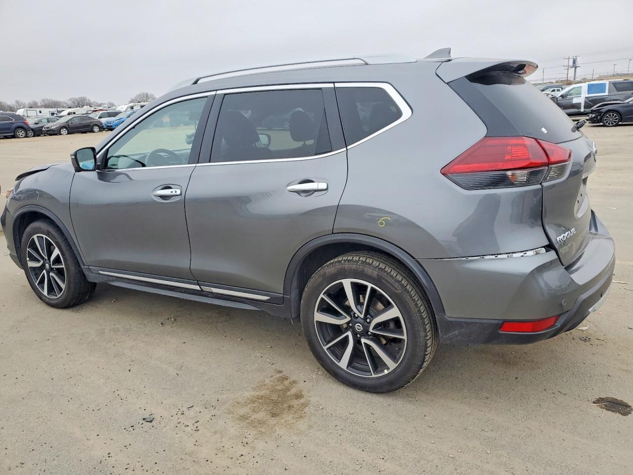 2019 NISS Rogue VIN 5N1AT2MV6KC704519 photo 2