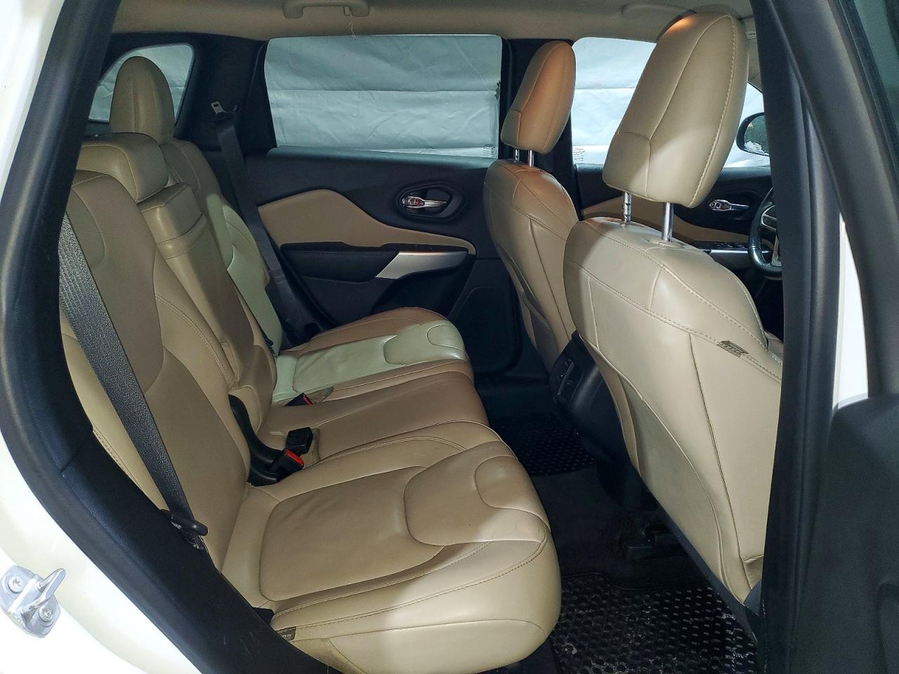 2017 Jeep Grand cher VIN 1C4PJMCB0HW588748 photo 10