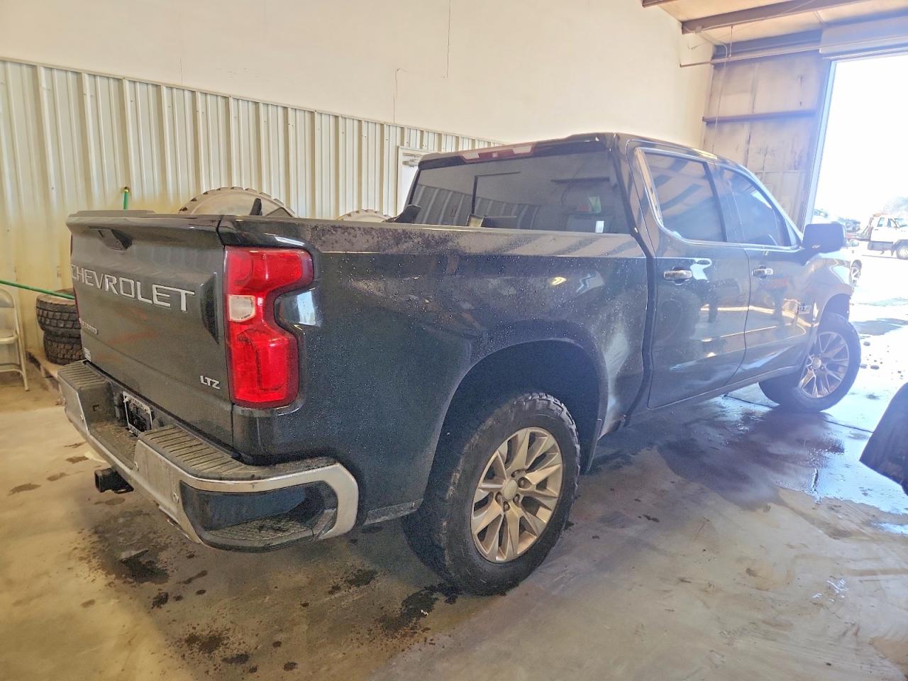 2019 Chevrolet All models VIN 1GCUYGED5KZ194778 photo 3