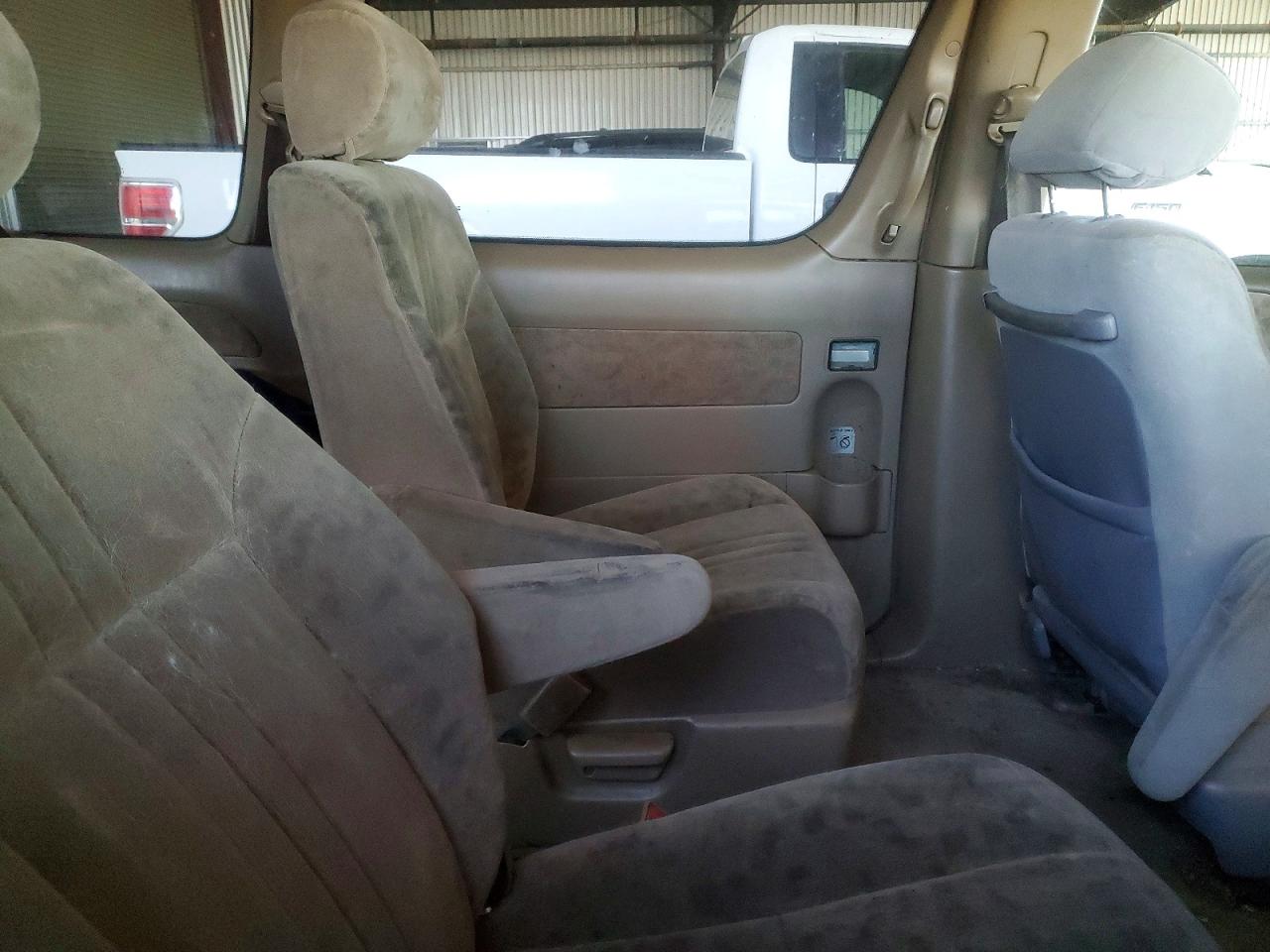 2003 Toyota All models VIN 4T3ZF13C83U543128 photo 11
