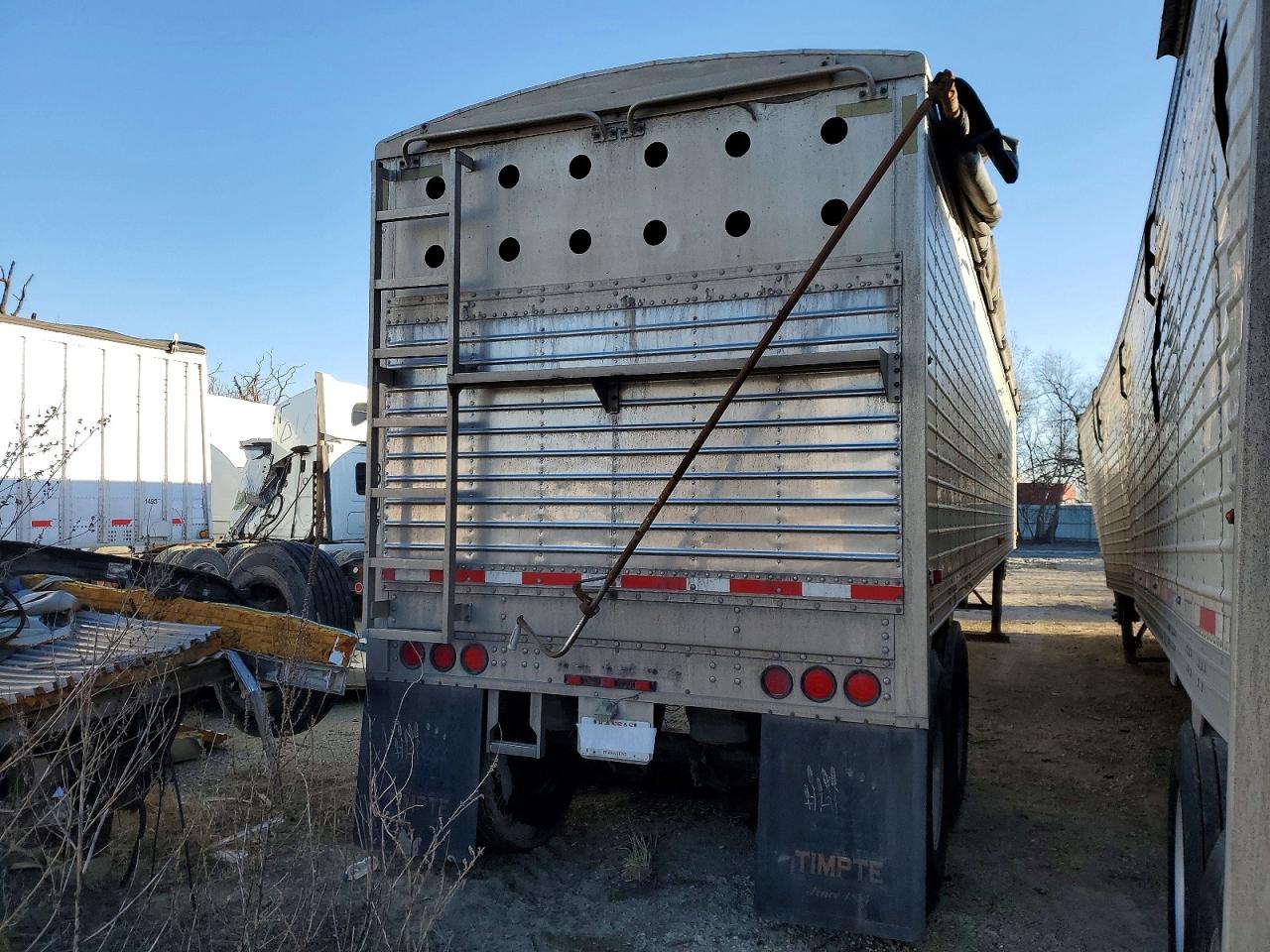 1997 TIMPTE All models VIN 1TDH4222XVB092098 photo 4
