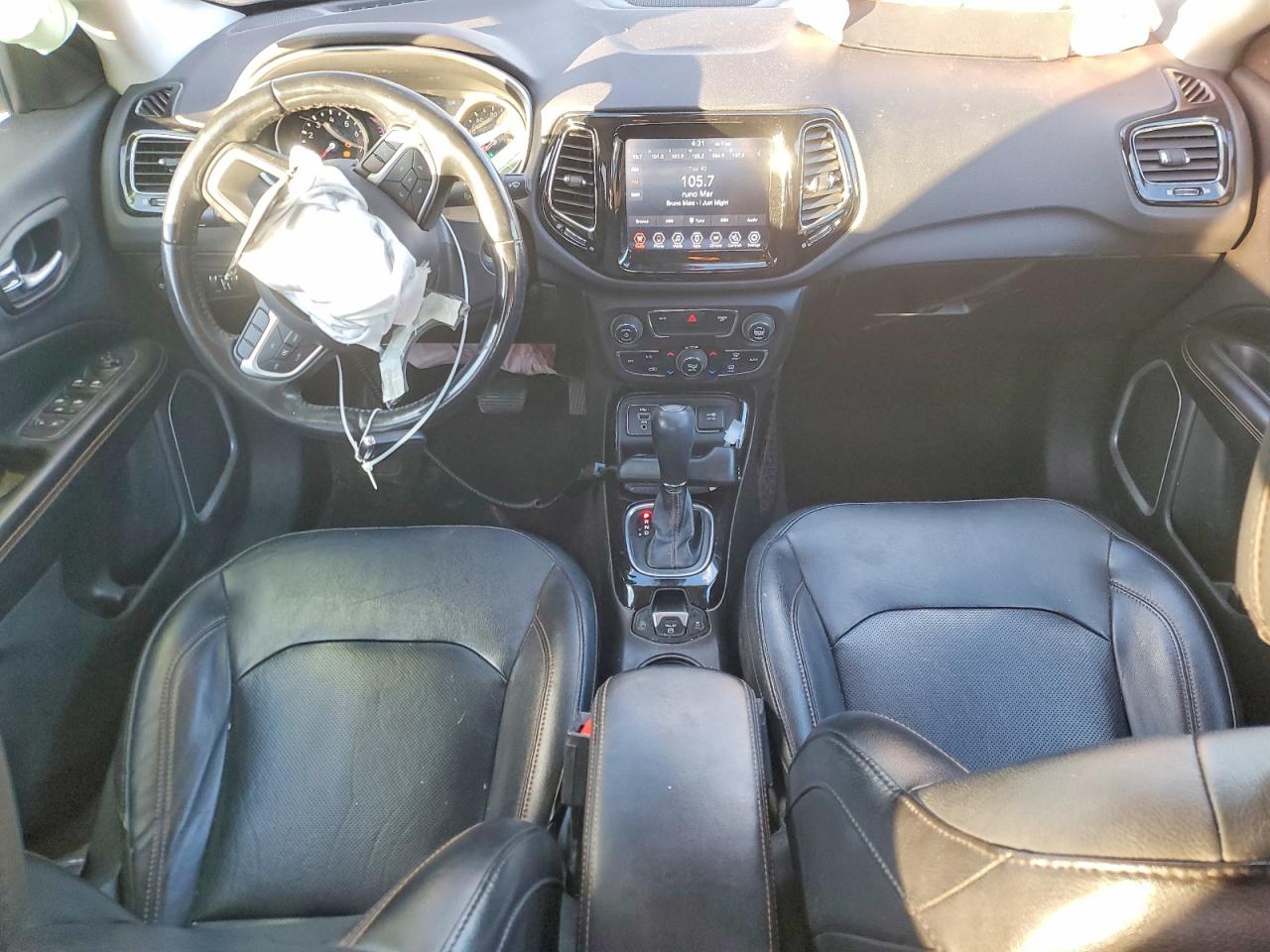 2020 Jeep Compass VIN 3C4NJCCB7LT122556 photo 8