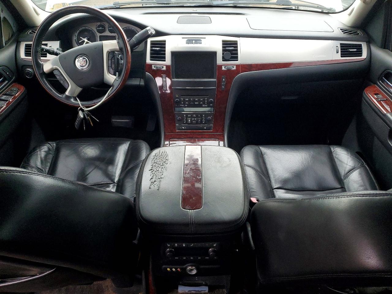 2011 Cadillac Escalade VIN 1GYS3CEF4BR164407 photo 8