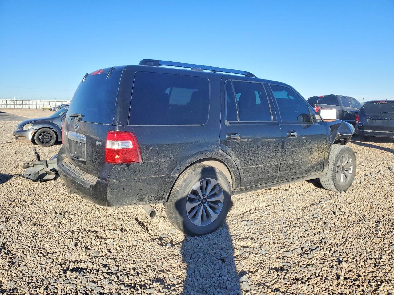2014 FORD Expedition VIN 1FMJU2A59EEF17558 photo 3