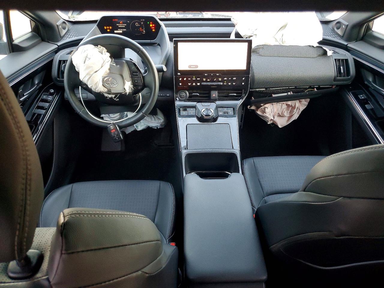 2023 Toyota Bz4x xle VIN JTMABACA5PA018457 photo 8