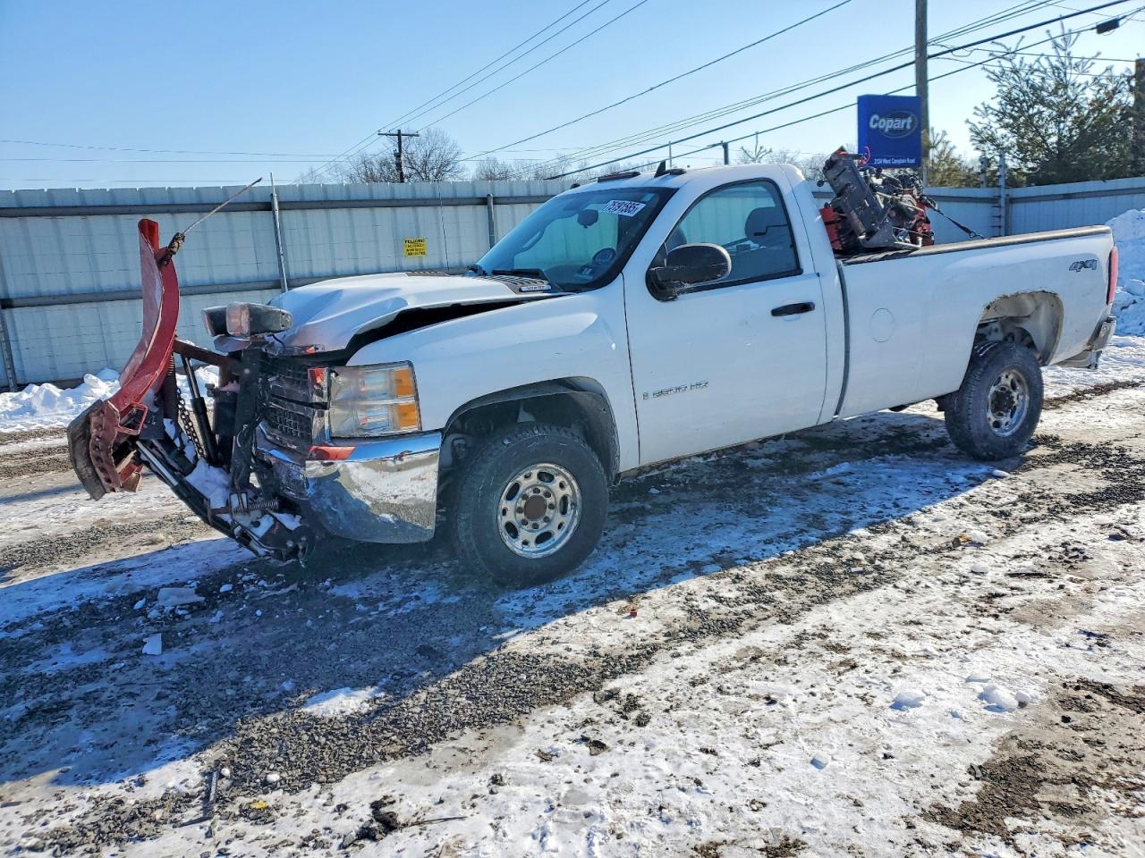2009 Chevrolet All models VIN 1GCHK44K09E120106 photo 1