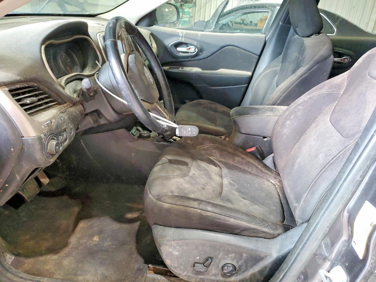 2016 Jeep Grand cher VIN 1C4PJMCB7GW289093 photo 7