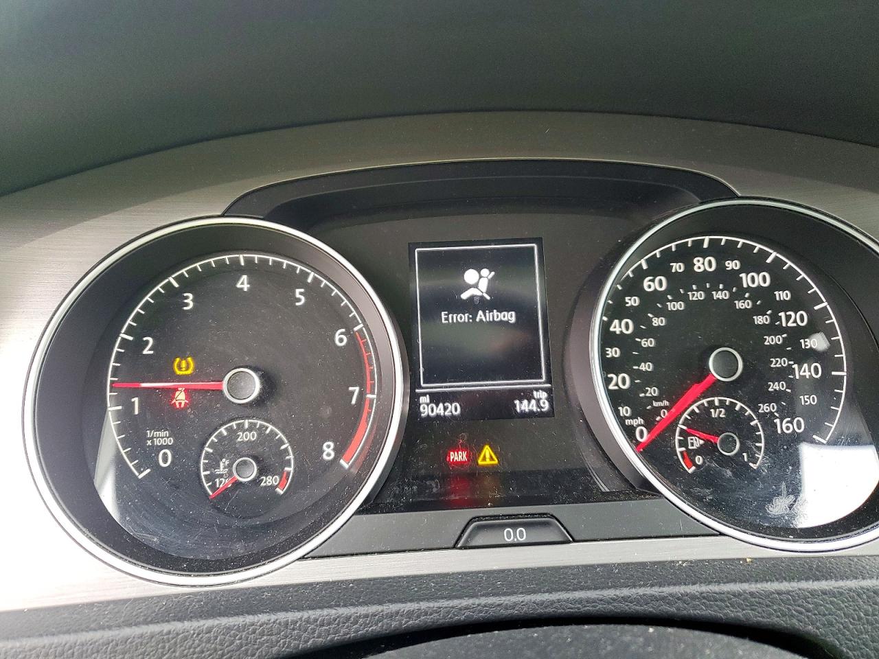 2017 Volkswagen Golf VIN 3VW117AU3HM031146 photo 9