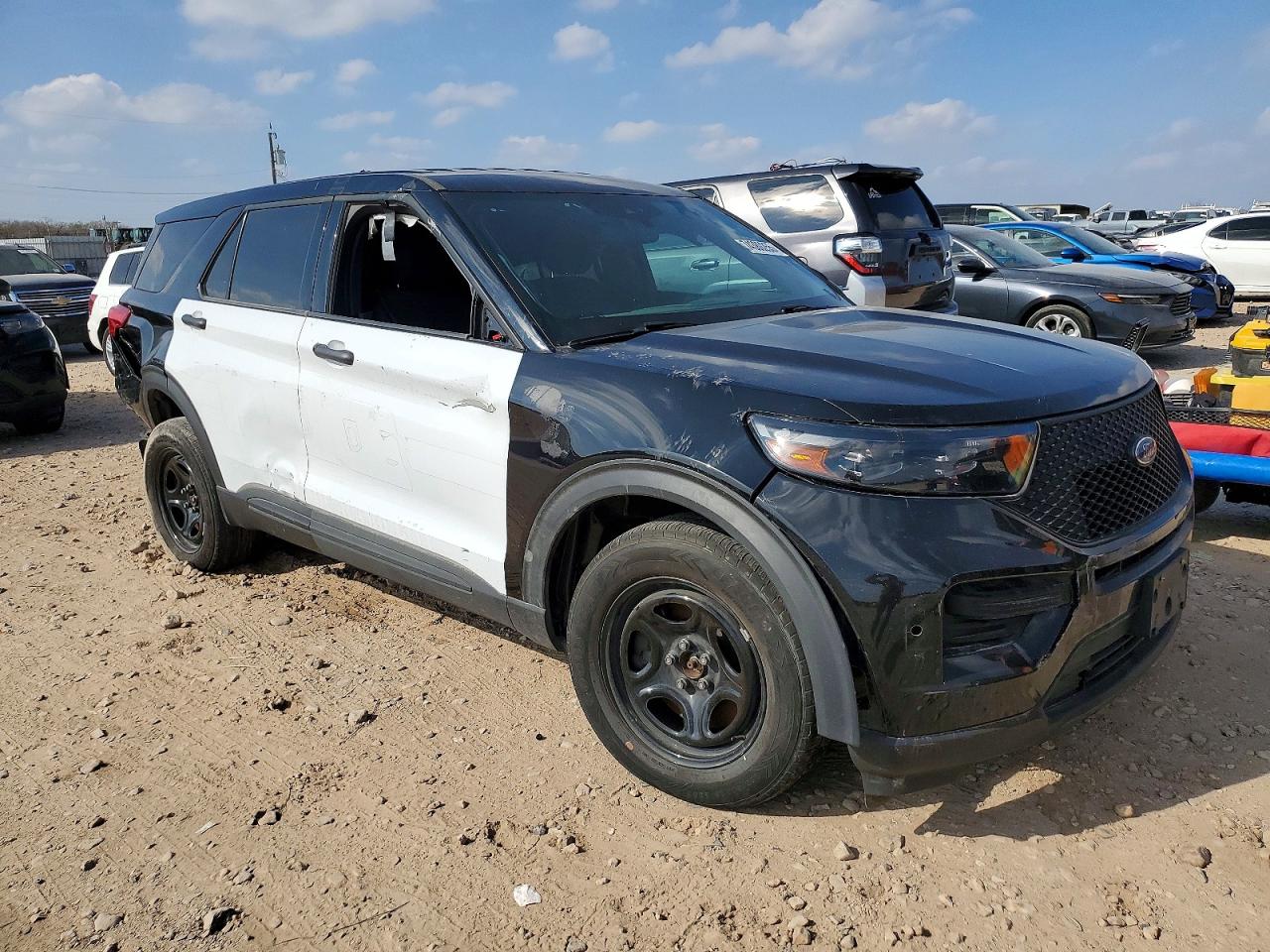2024 Ford Explorer VIN 1FM5K8AB3RGA26784 photo 4
