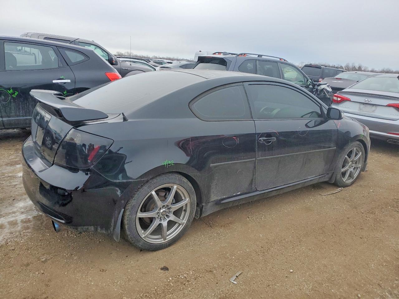 2009 Toyota Scion VIN JTKDE167690301262 photo 3