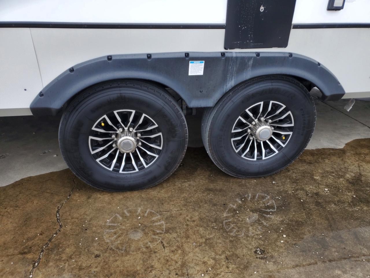 2024 FOREST RIVER CRUSADER CAMPER VIN 5ZT3CS3B5RG128072 photo 8
