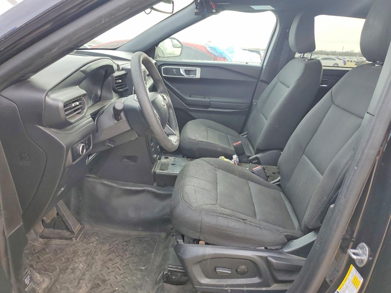 2024 Ford Explorer VIN 1FM5K8AB3RGA68288 photo 7