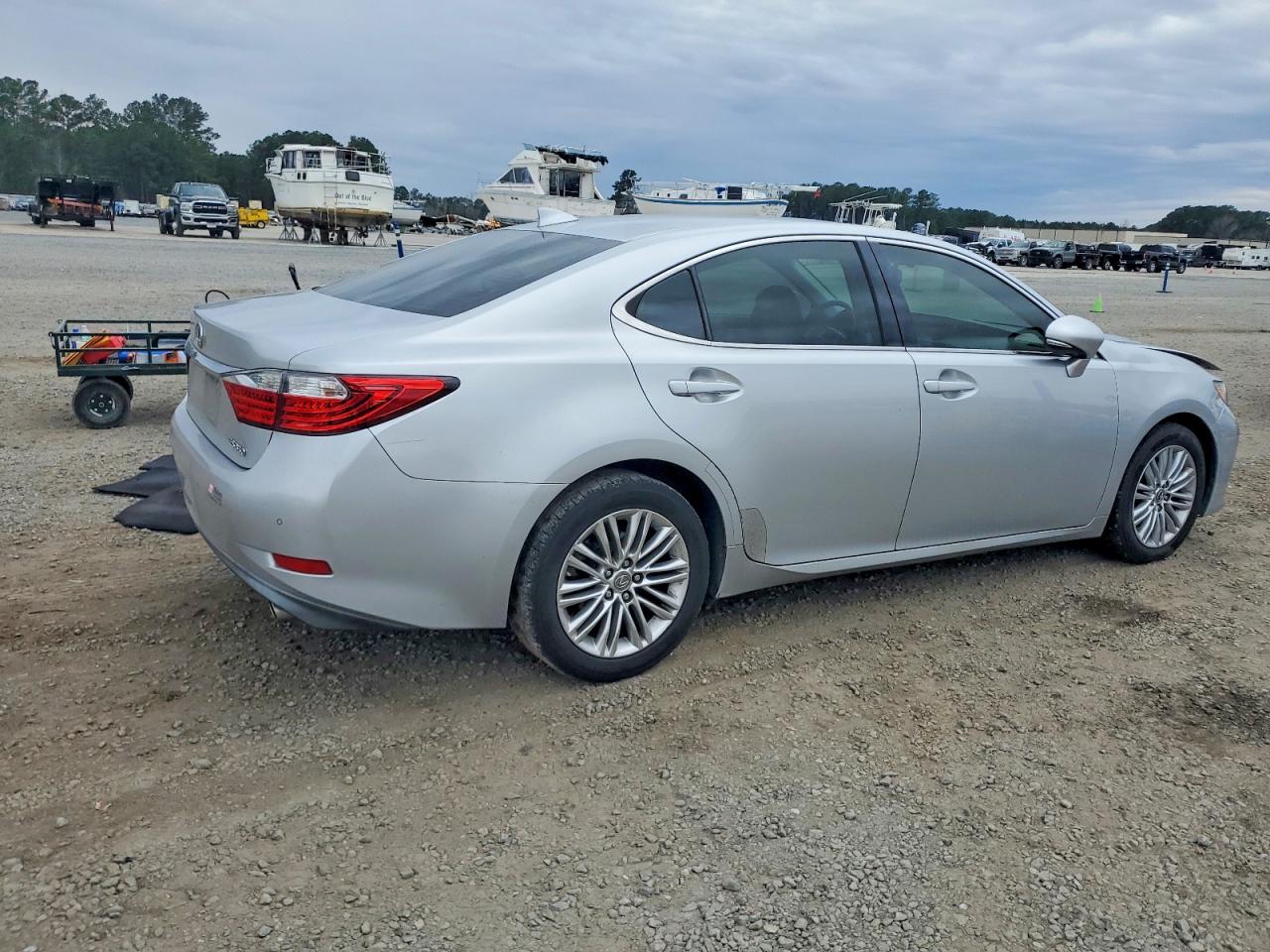 2015 LEXUS ES350 VIN JTHBK1GG0F2188588 photo 3