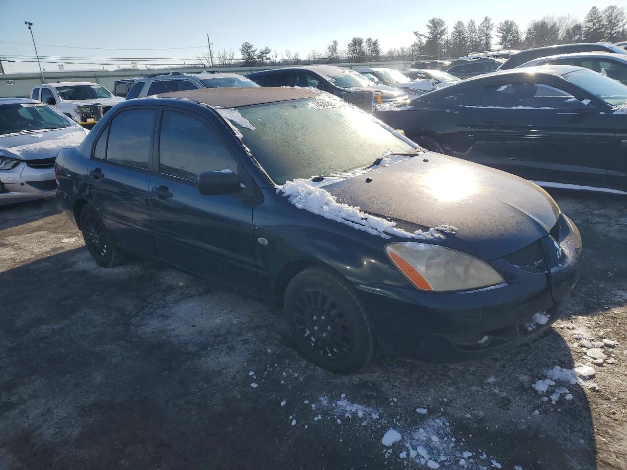 2005 Mitsubishi Lancer VIN JA3AJ26E75U013200 photo 4