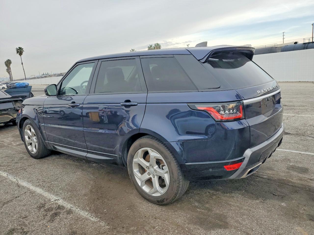 2019 Land Rangerover VIN SALWR2RV6KA421141 photo 2
