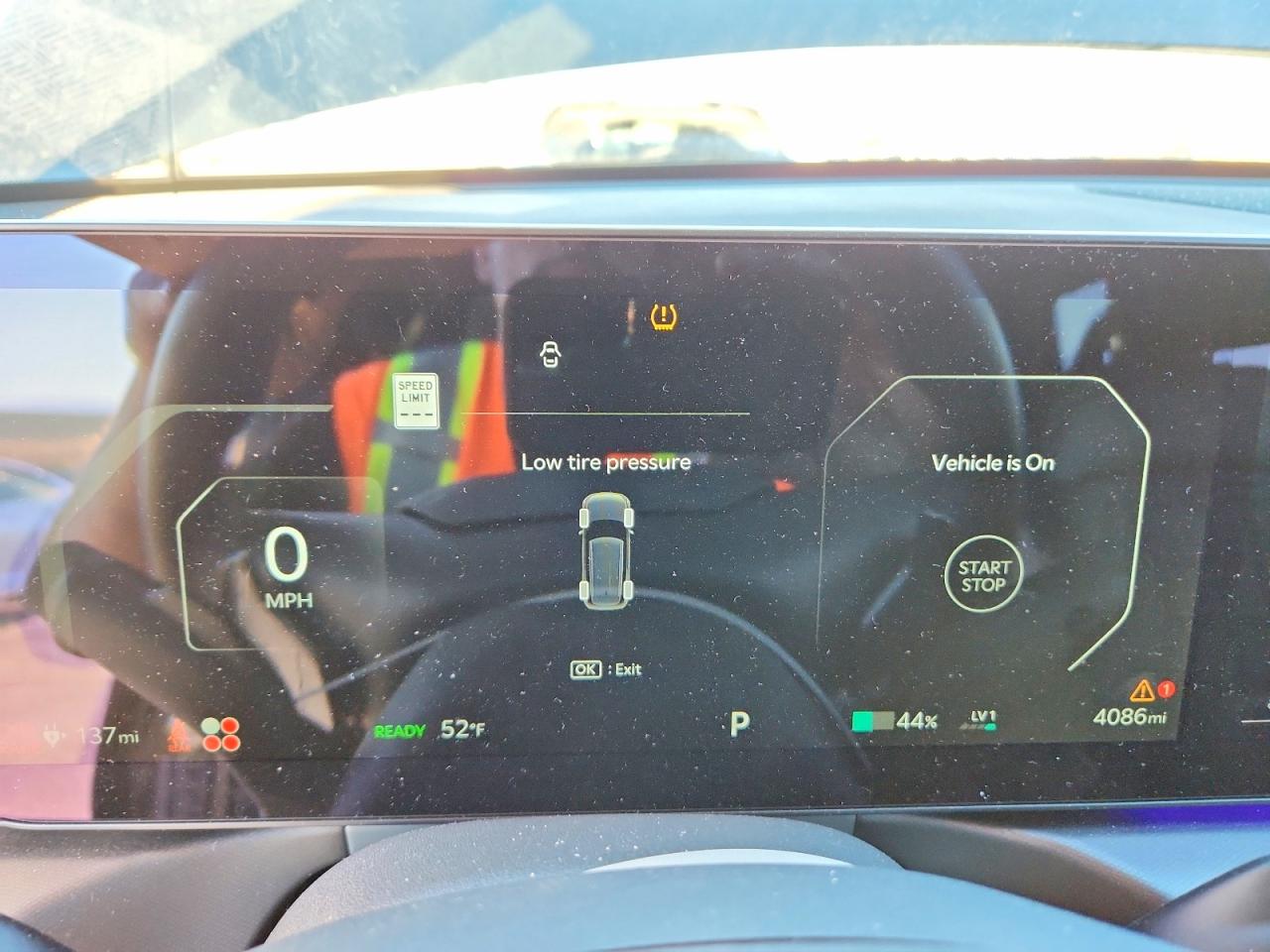 2026 Kia Ev9 land VIN 5XYADFS54TG007424 photo 9