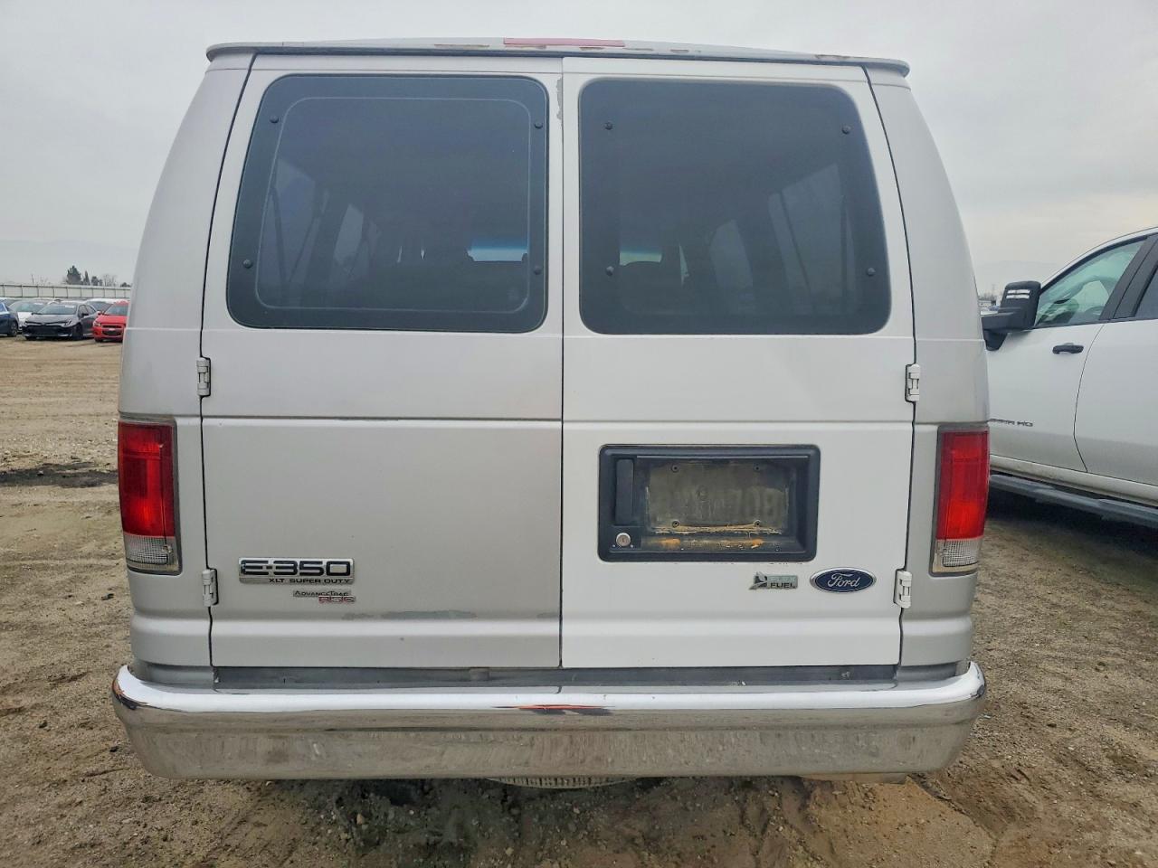 2009 Ford All models VIN 1FBNE31L59DA53160 photo 10